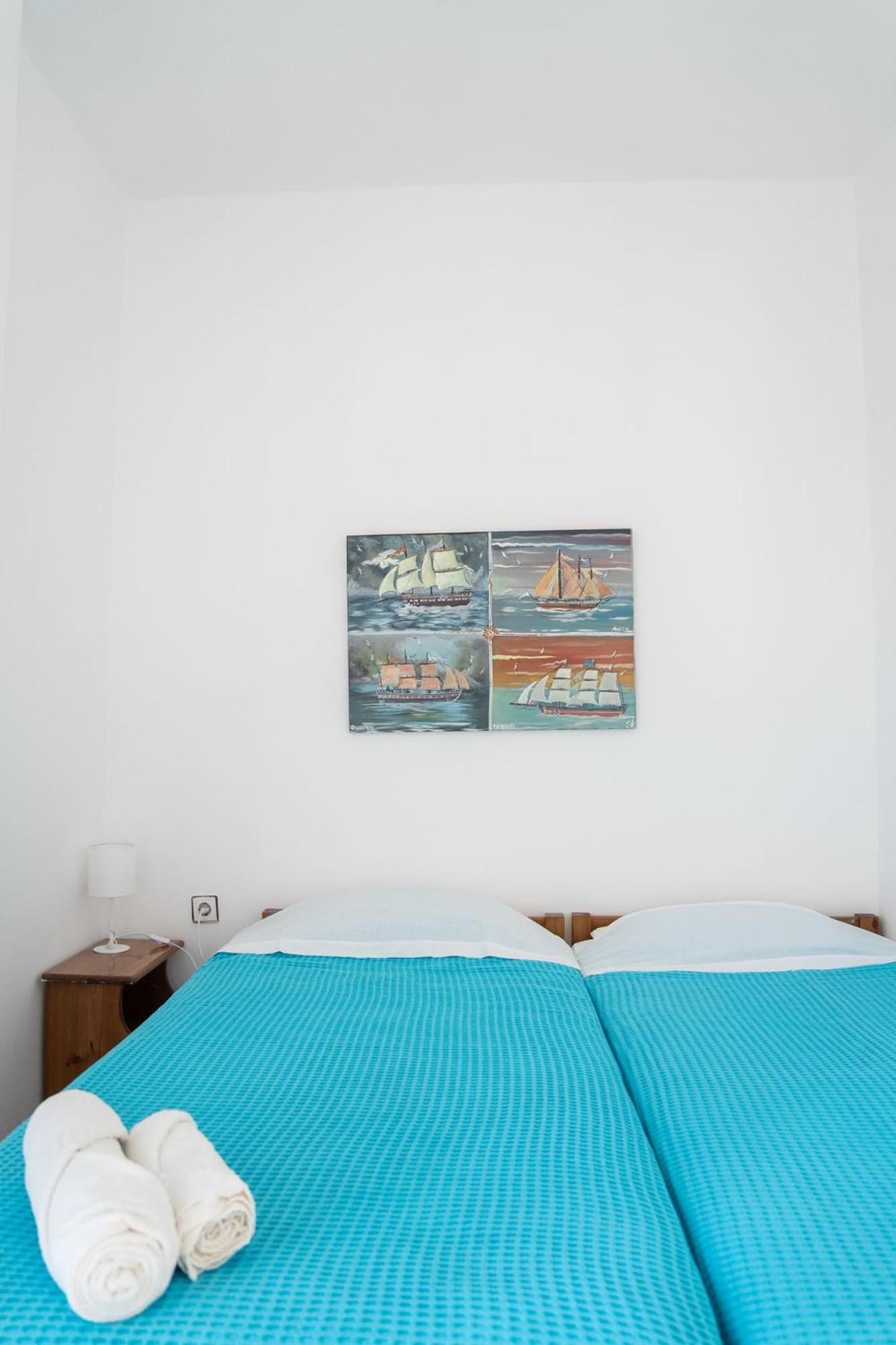 Haris Apartments 3-4 Armenistis  Bagian luar foto